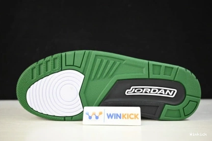 3 594282233 Jordan White Oregon Crew Pit Retro Ducks 0820